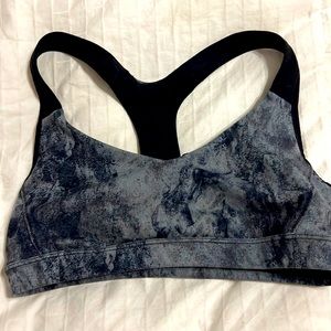 North face sports bra